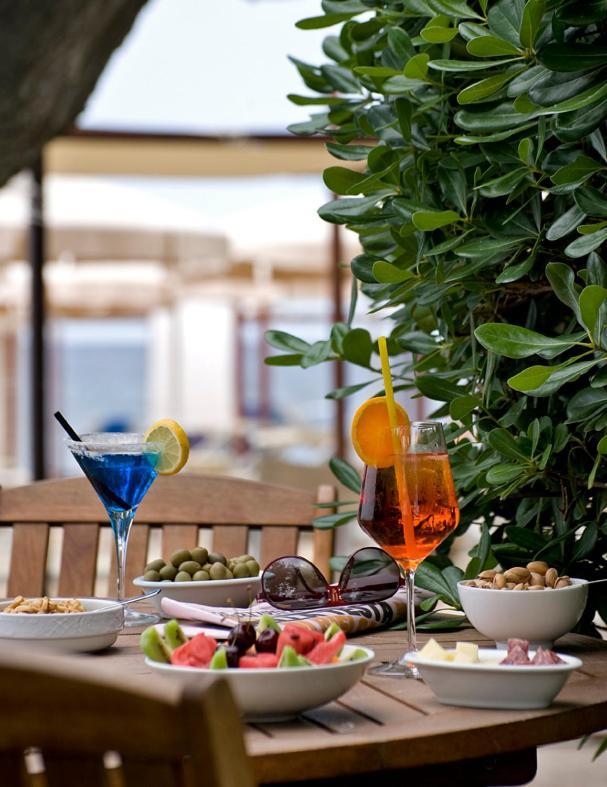 Alexandra Plaza Hotel Riccione Kültér fotó